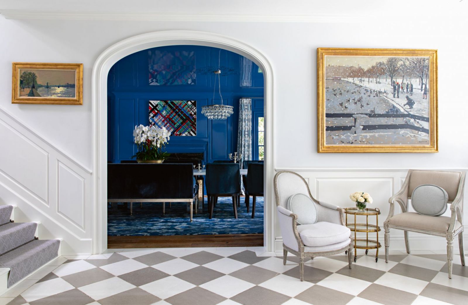 The entryway opens into the azure dining room (Photo: Karyn Millet)