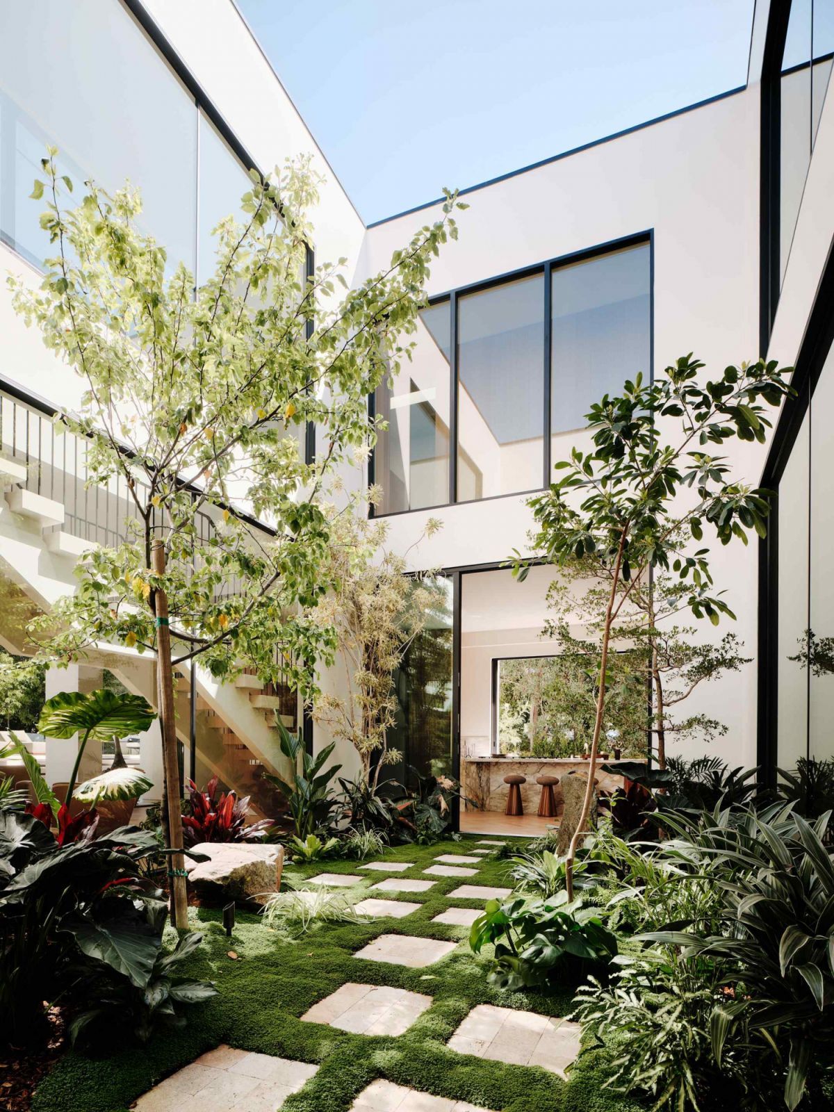 The zen indoor garden in the middle of the house (Photo: Joe Fletcher)