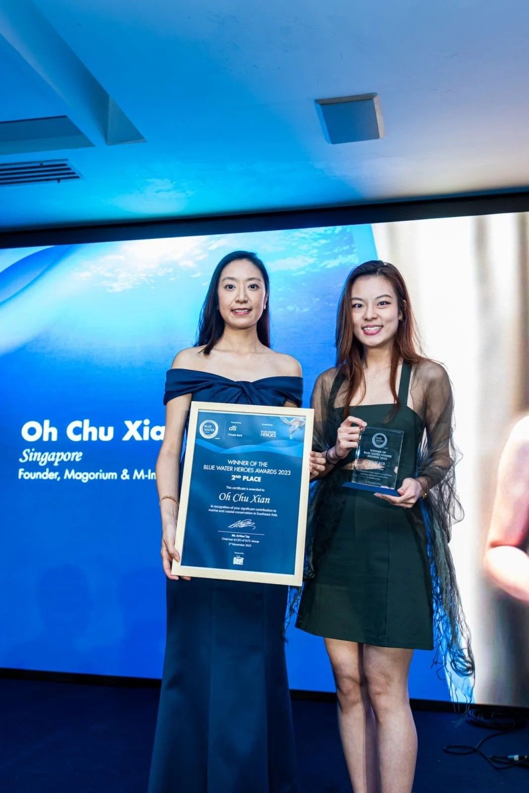 Oh, with Citi Global Wealth’s Janet Shum, received the second prize at the Blue Water Heroes 2023, an award recognising ocean champions in Southeast Asia by ONE°15 Events Management and powered by Tatler Gen.T (Photo: Tatler Gen.T)