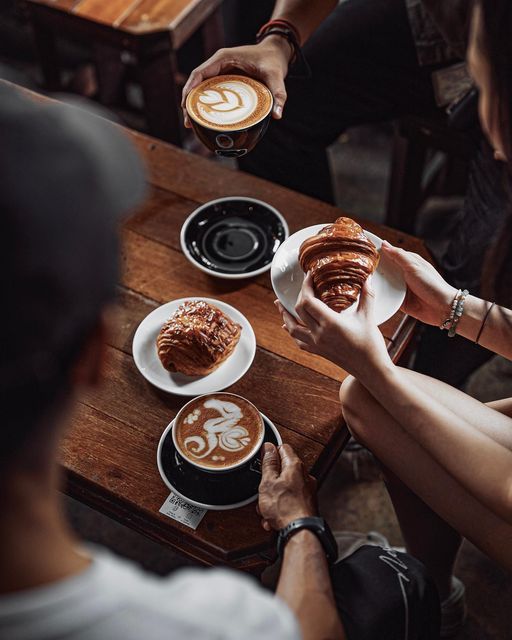 Coffee and croissants at VCR Galloway (Photo: Instagram / @vcrlovesyou)