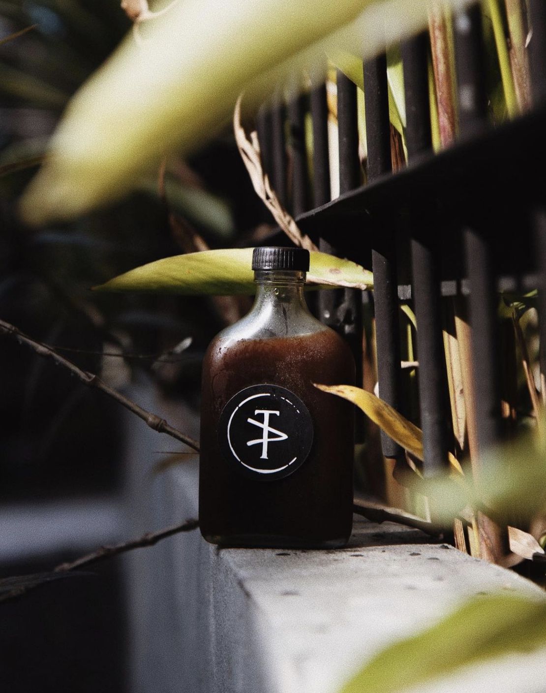 Bottled Americano (Photo: Instagram / @thealchemistscafe)