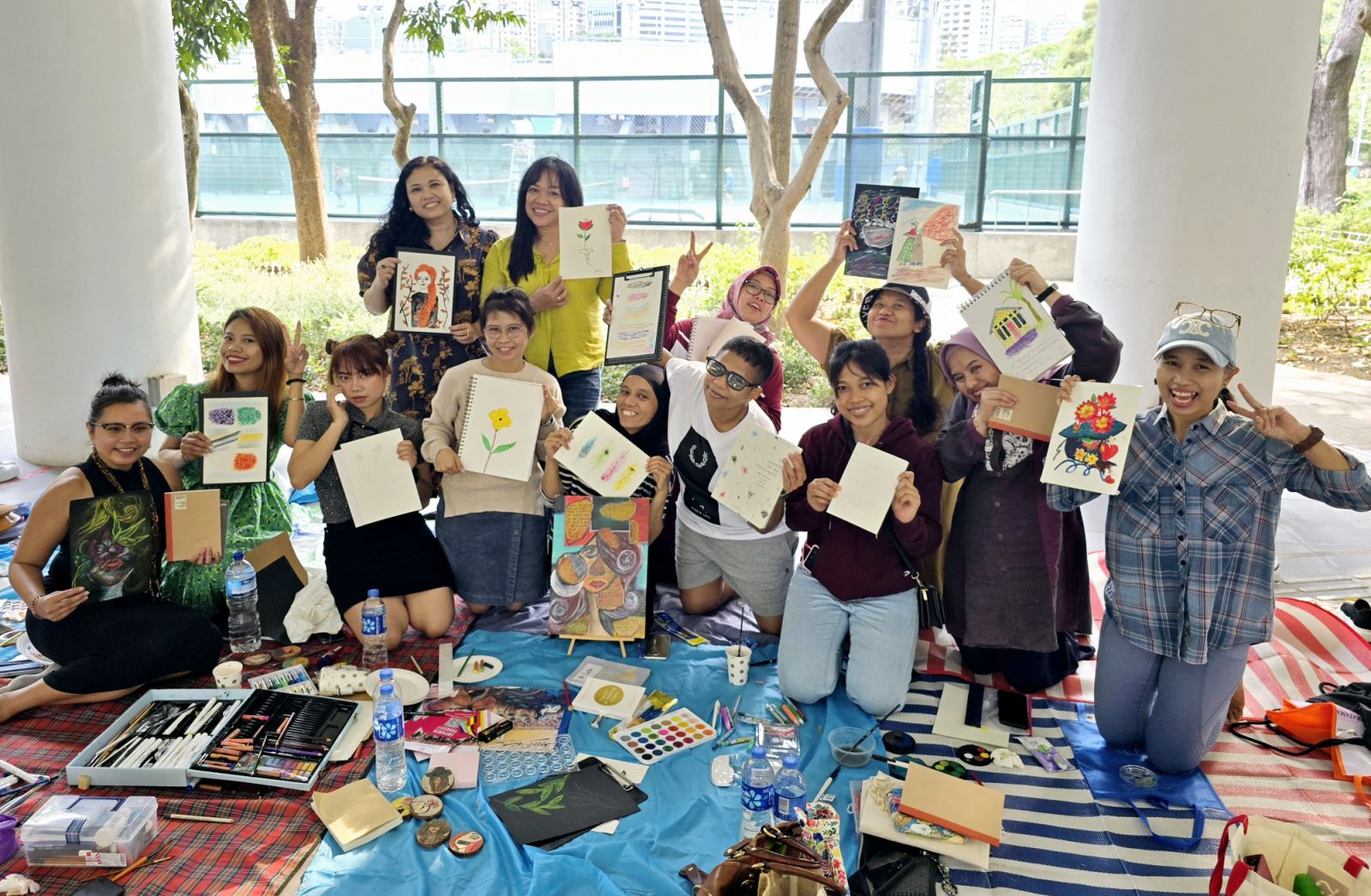 Idawati Misno (first on left) shares her love for art with other women during art jamming sessions (Photo: courtesy of Idawati Misno)