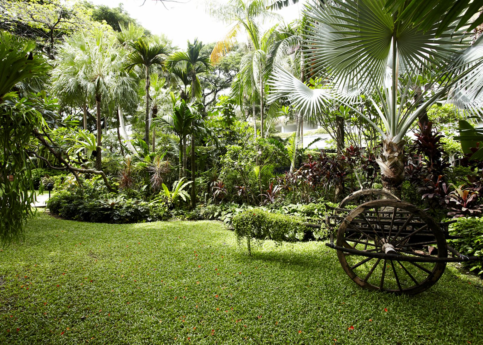 Anantara Riverside Bangkok Resort