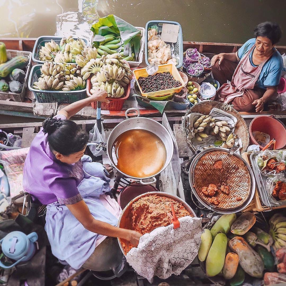 Khlong Lat Mayom Floating Market (Photo: Instagram / thaitubeid)