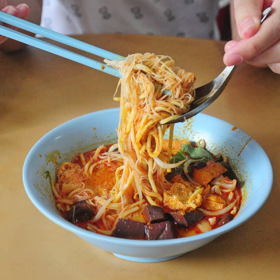 Tua Pui Curry Mee in George Town is a crowd favourite (Photo: @lancetaey/Instagram)