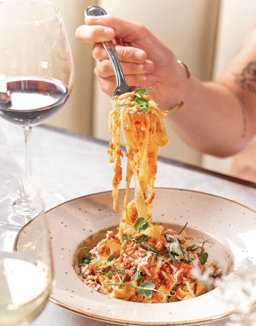 Tagliatelle alla Bolognese (Photo: Instagram / @dolcevita.my)