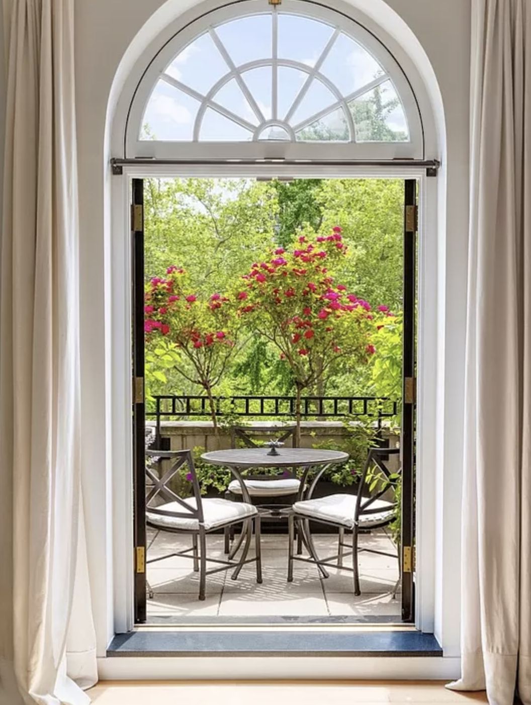 The entrance to one of the terraces (Photo: Courtesy Brown Harris Stevens)